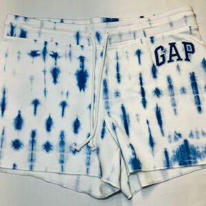 GAP Women's Blue Tie-Dye Shorts NWOT Medium